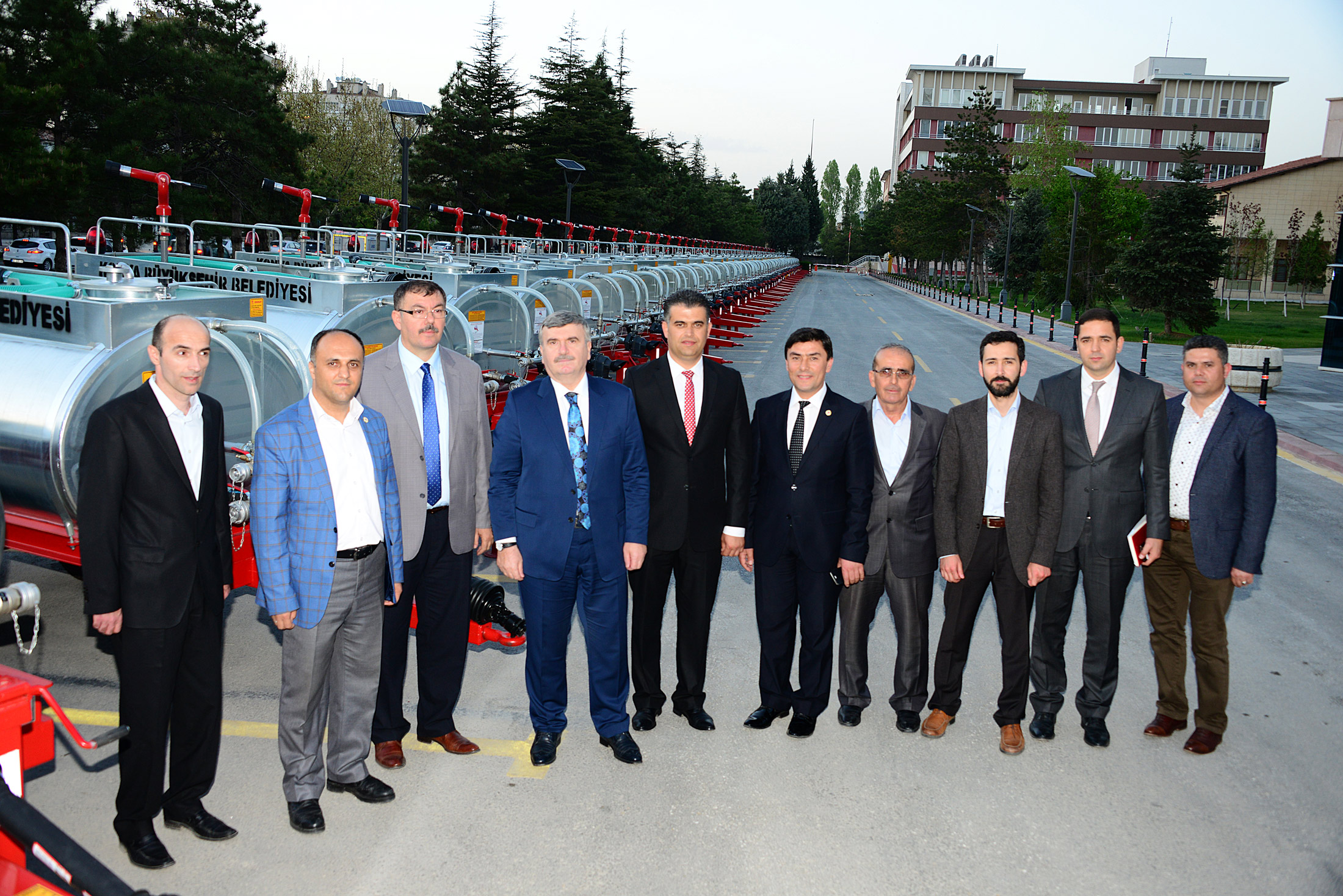500 Mahalle Yangın Söndürme Aracına Kavuştu