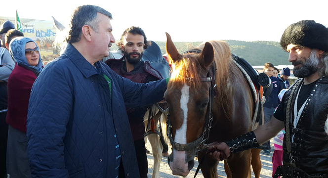 Bağırsak Boğazı'nda Tarih Yeniden Canlandı