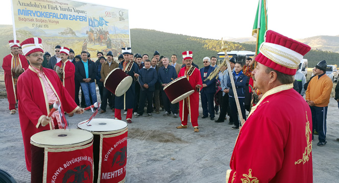 Bağırsak Boğazı'nda Tarih Yeniden Canlandı