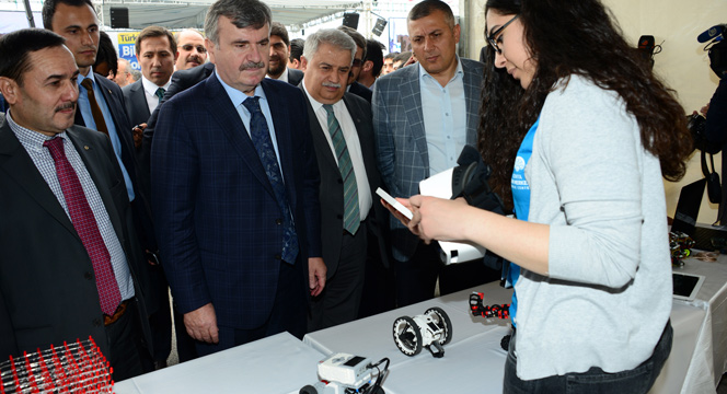 Bilim Festivali Bilimin Merkezinde Başladı