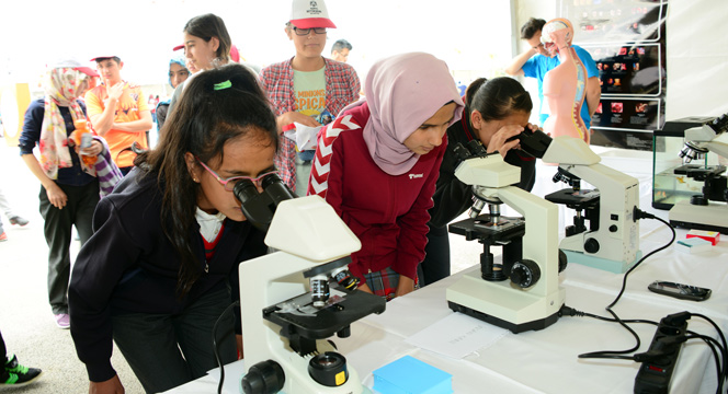 Bilim Festivali Bilimin Merkezinde Başladı
