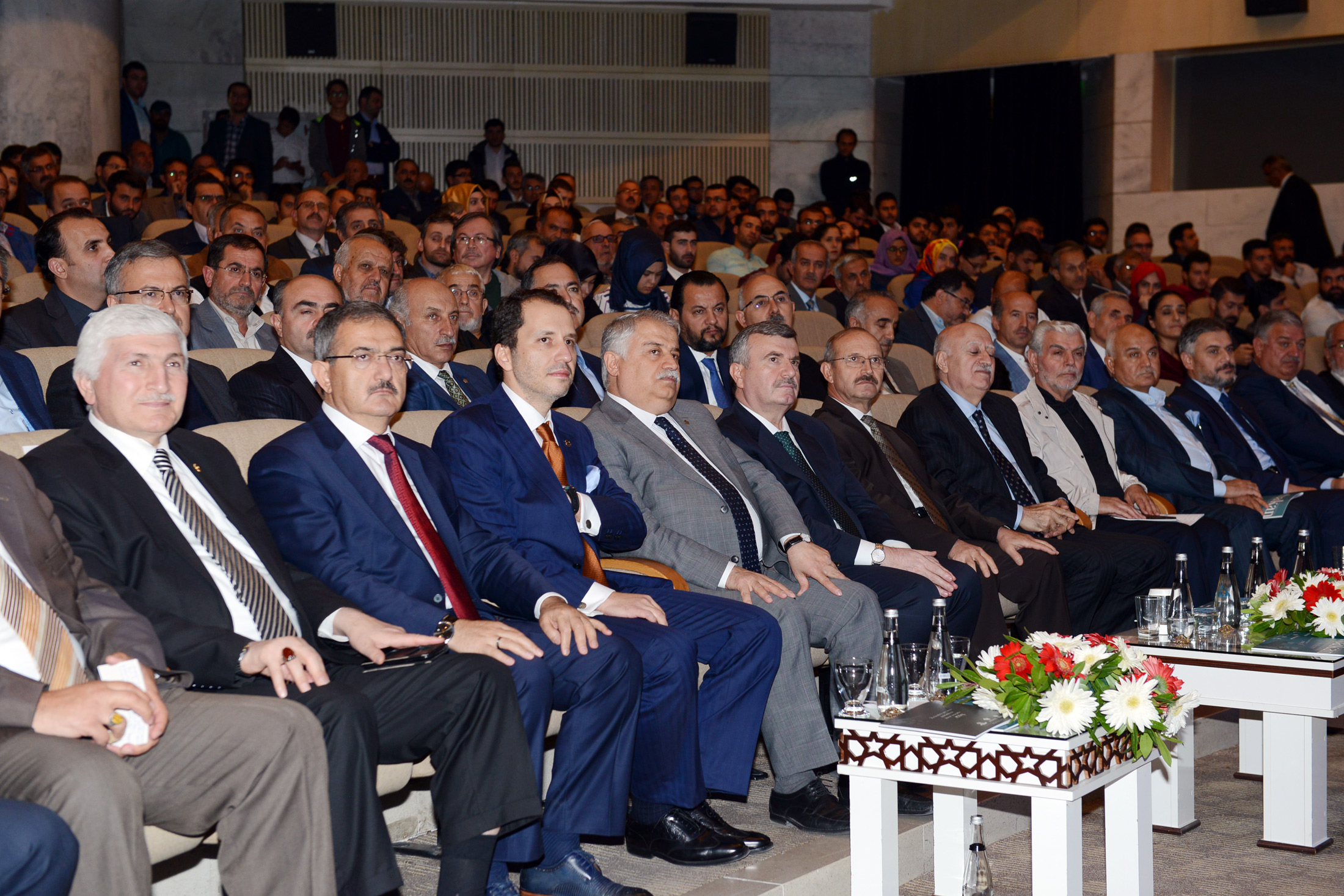 Erbakan Hoca Bir Mektepti