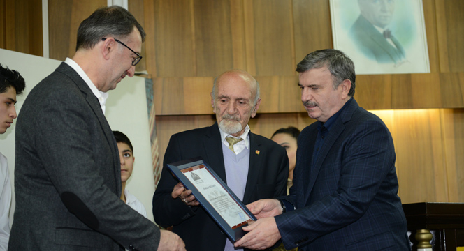 Büyükşehir Belediyesi Ali Ulvi Kurucu'yu Andı