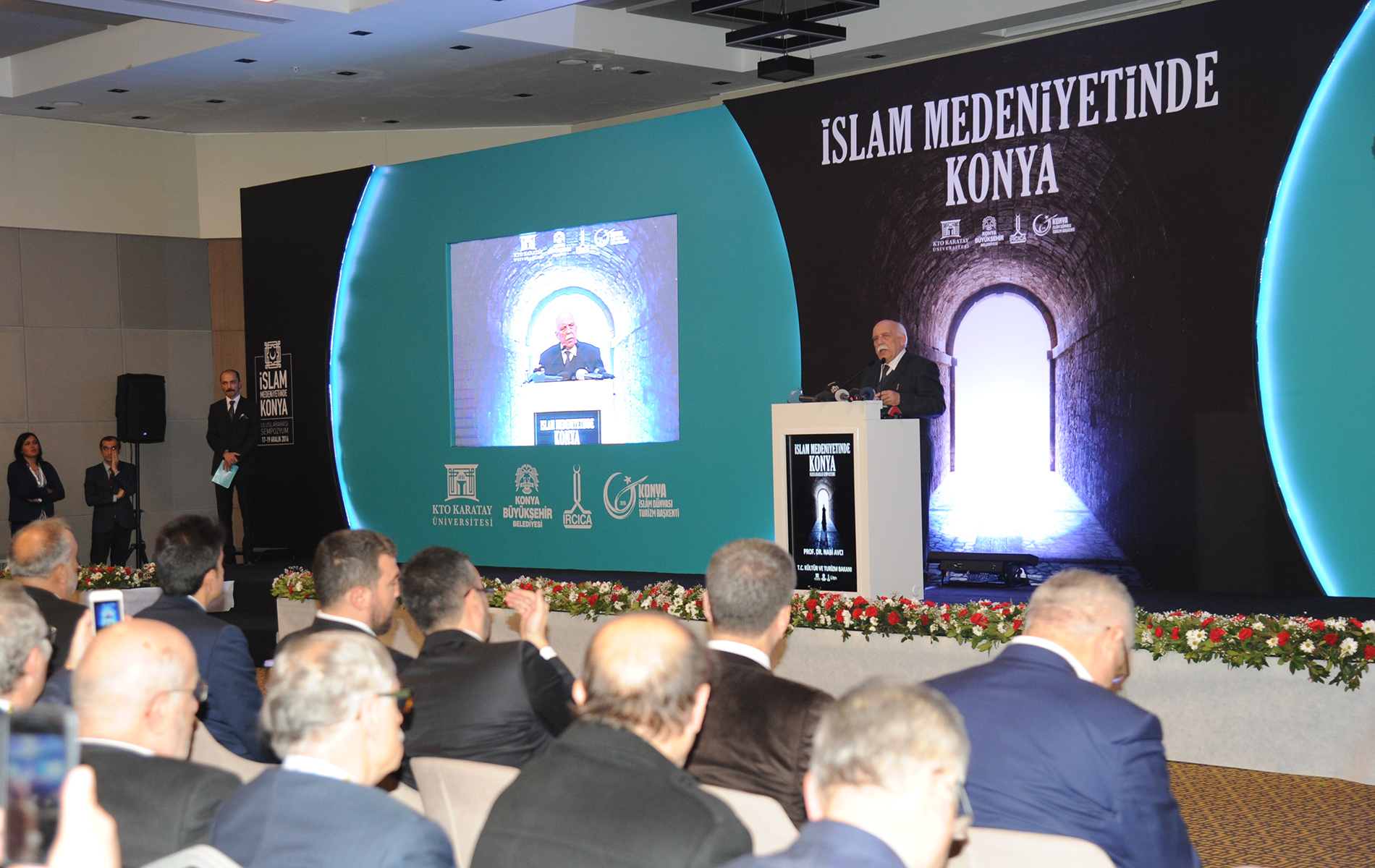 'Konya Her Geçen Gün Daha Da Güzelleşiyor'