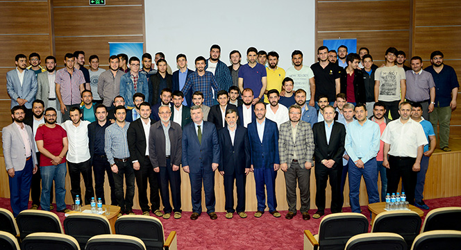 Başkan Akyürek Gençlerle Tecrübelerini Paylaştı