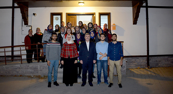 'Ailede Çözülmenin Önlenmesi İçin Erkeklerin Eğitilmesi Gerekiyor'