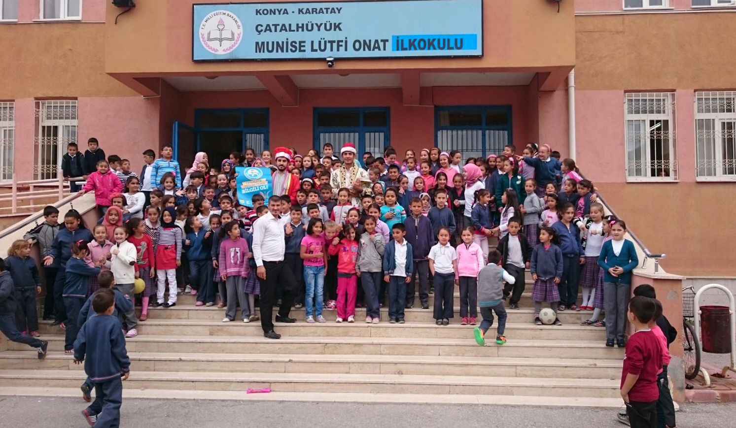On Binlerce Gence Değerlerimiz Anlatılıyor