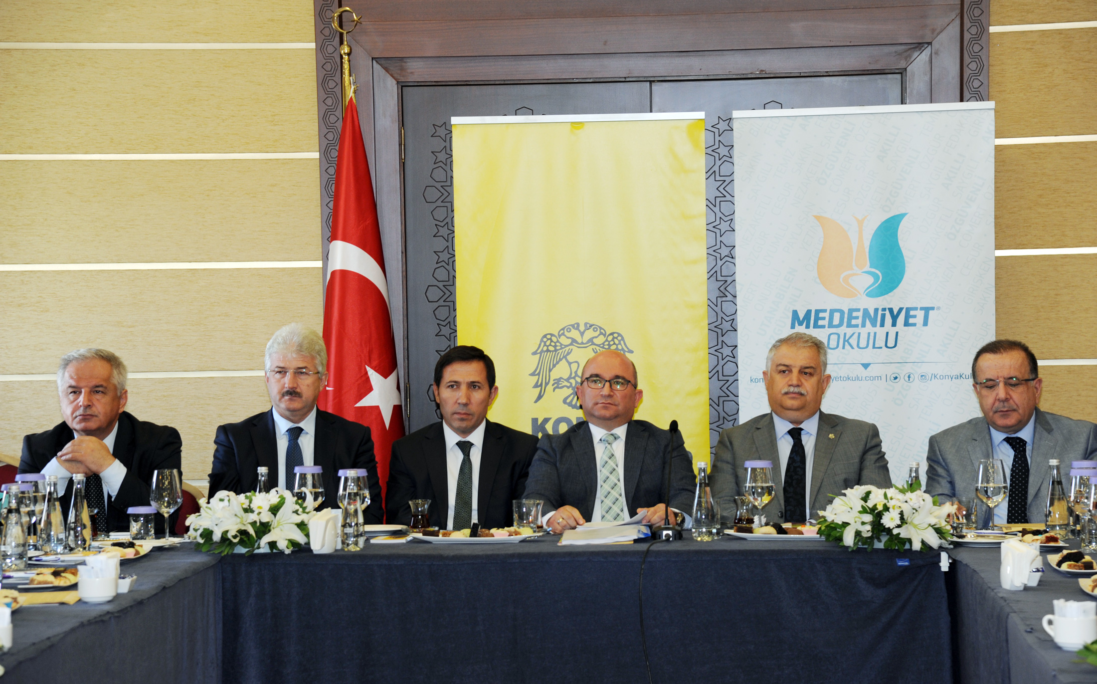 Medeniyet Okulu Bir İyileşme Hareketidir