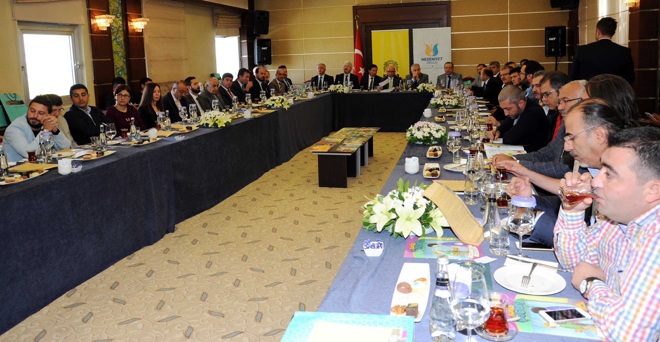 Medeniyet Okulu Bir İyileşme Hareketidir