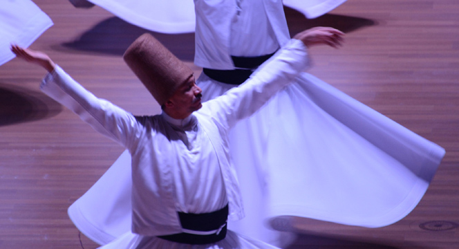 Şeb-i Arus'ta On Binler Konya'dan Birlik Mesajı Verdi