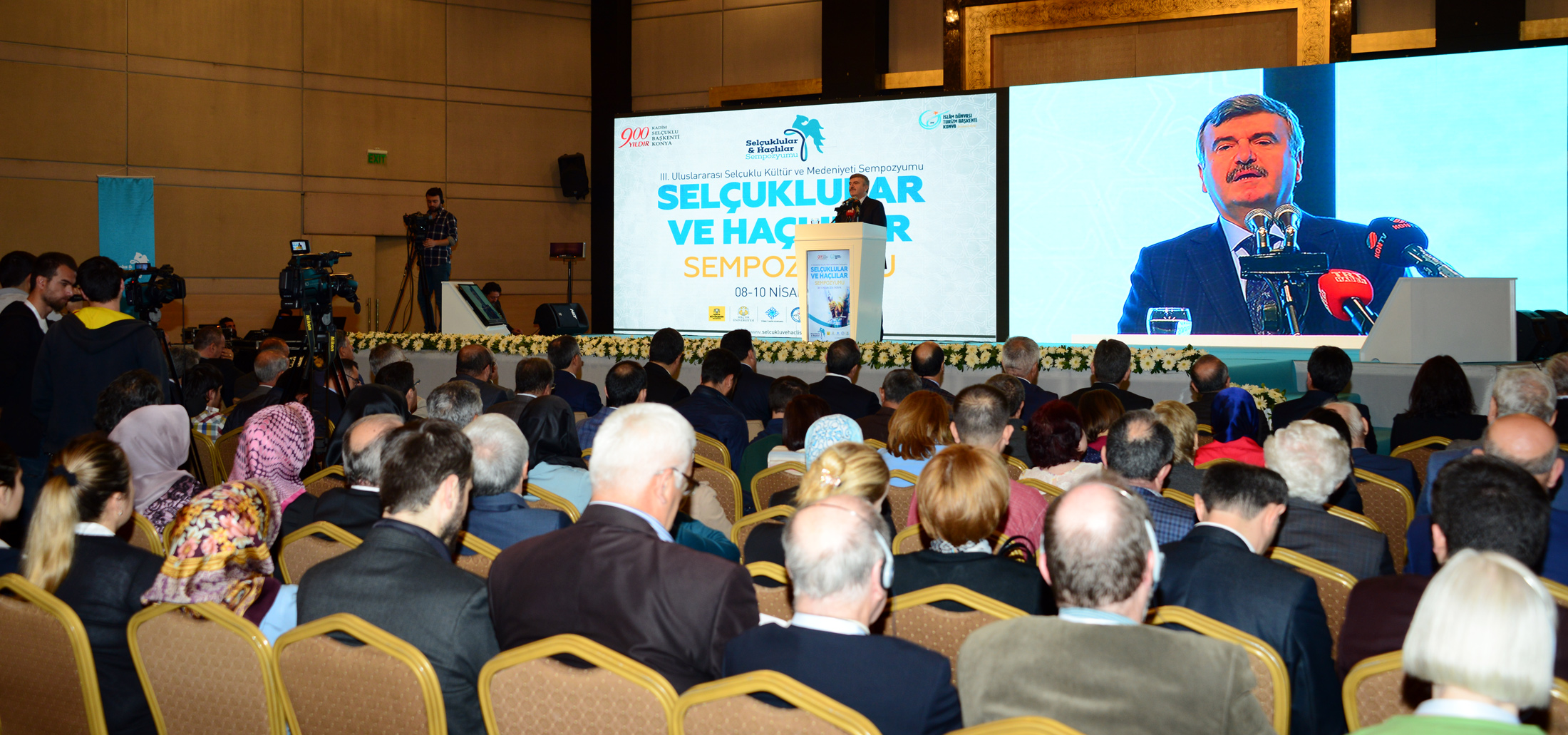 Selçuklular ve Haçlılar Sempozyumu Başladı