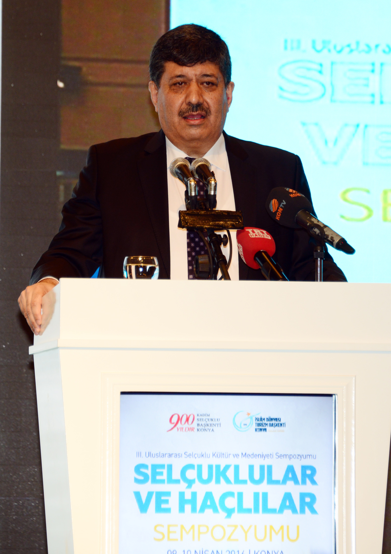 Selçuklular ve Haçlılar Sempozyumu Başladı
