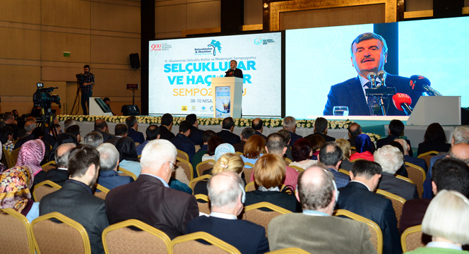 Selçuklular ve Haçlılar Sempozyumu Başladı