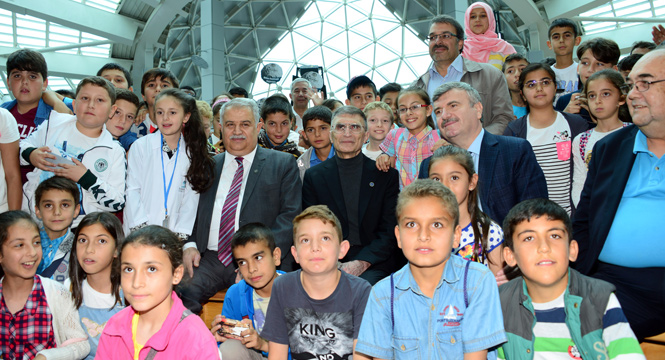 Nobel Ödüllü Prof. Aziz Sancar Konya Bilim Merkezinde