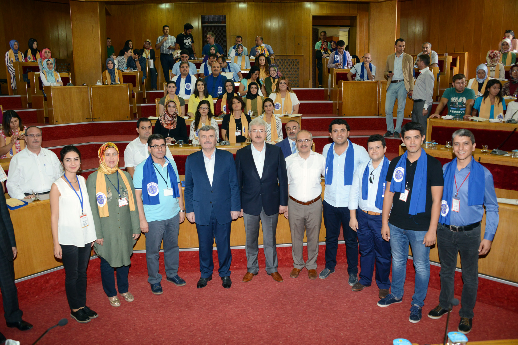Vakıf İnsan Projesi'nde Eğitimcilere Sertifikaları Verildi