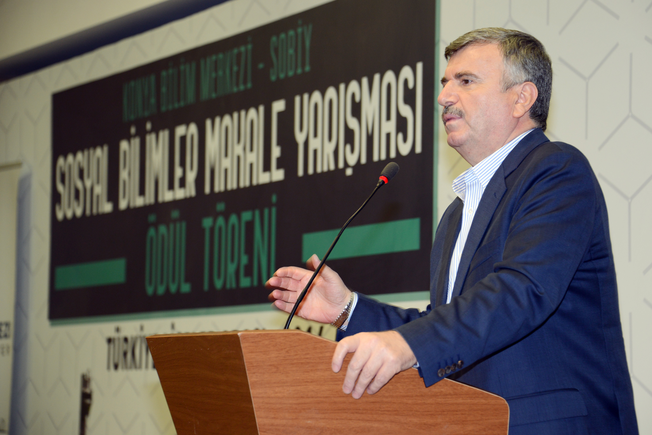 Geleceğin Beyinleri Bilim Merkezi'nde Ödüllendirildi