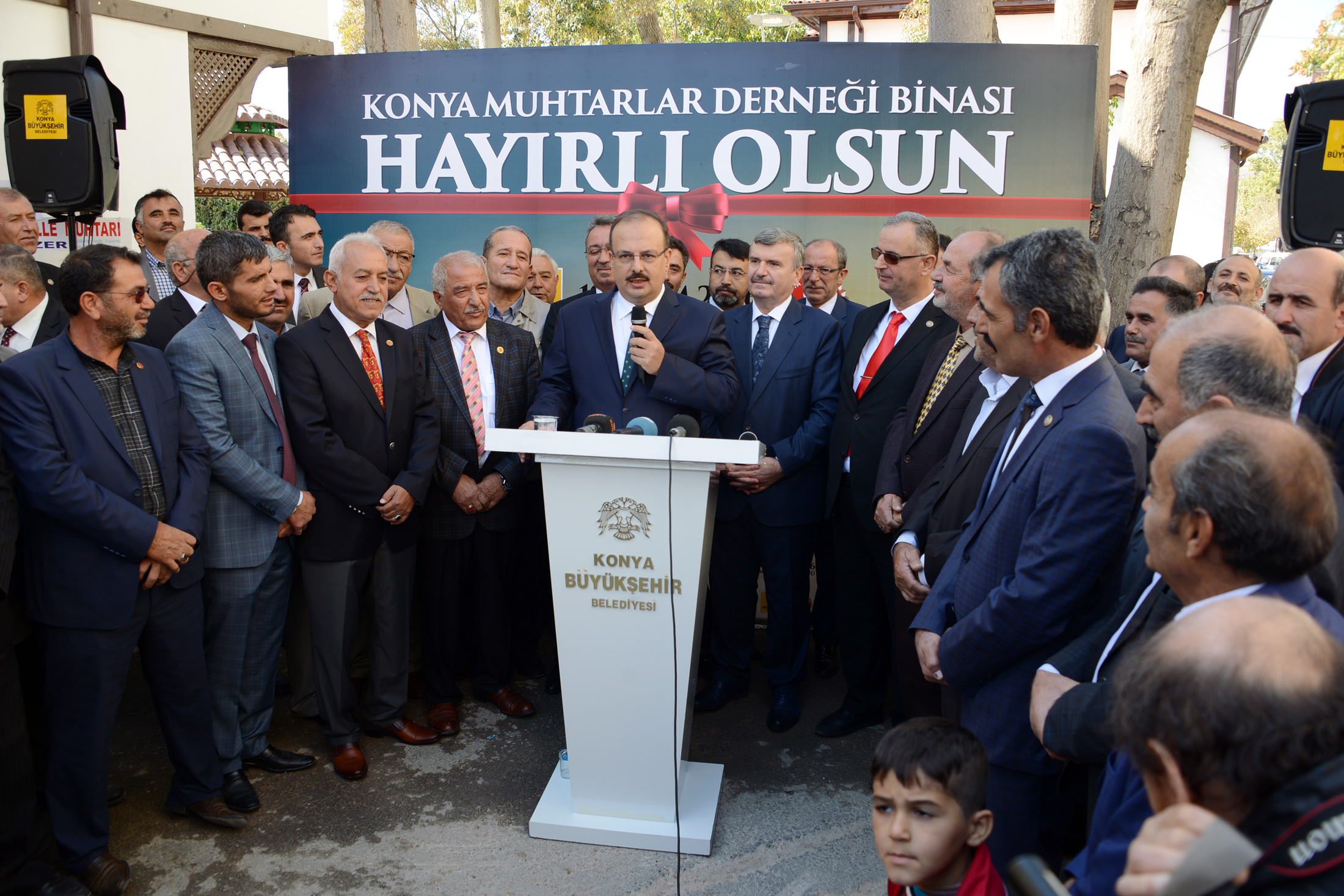 Büyükşehir'den Muhtarlara 'Muhtarlar Günü' Hediyesi
