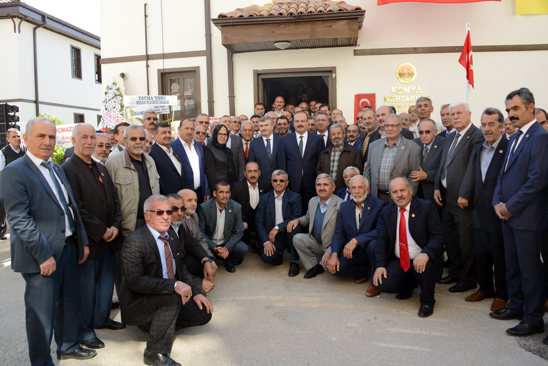 Büyükşehir'den Muhtarlara 'Muhtarlar Günü' Hediyesi
