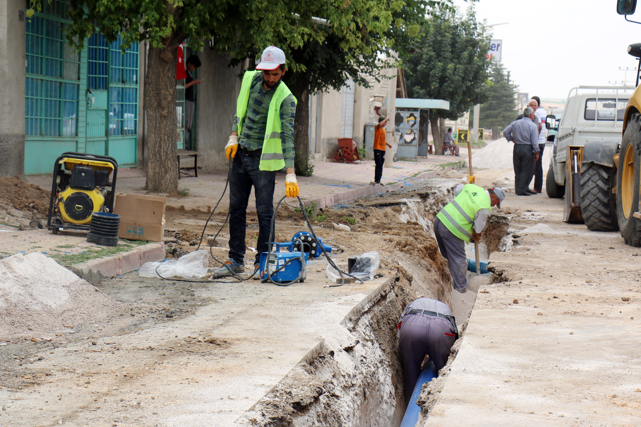 Kadınhanı'nın İki Mahallesine 140 Km'lik Su Şebekesi