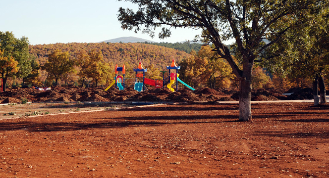 Büyükşehir'den Doğanhisar'a 25 Bin Metrekarelik Park