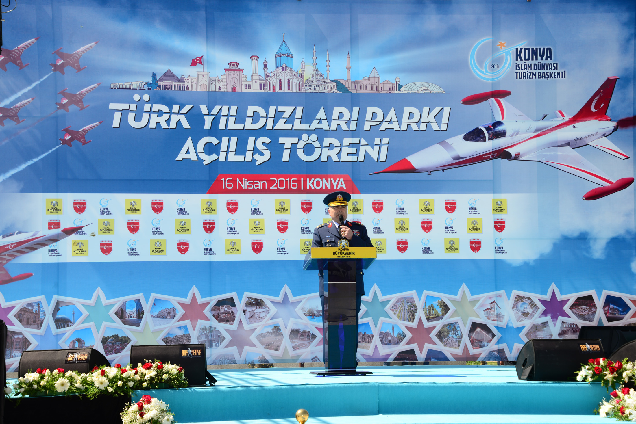 Türk Yıldızları Parkı Muhteşem Bir Törenle Açıldı