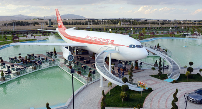 Uçak Restoran ve Kafe Hizmete Girdi