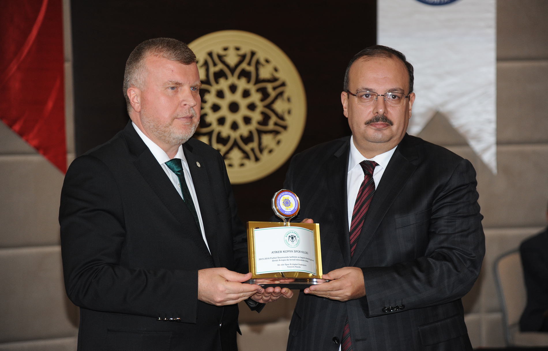 Başkan Akyürek 'Yılın Enleri' Ödül Törenine Katıldı