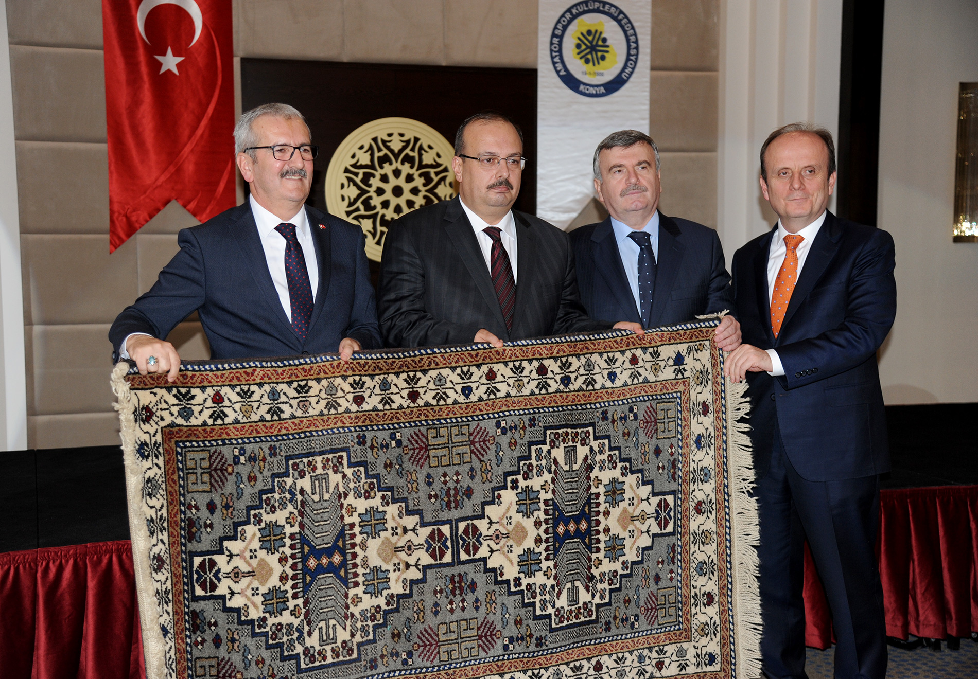 Başkan Akyürek 'Yılın Enleri' Ödül Törenine Katıldı