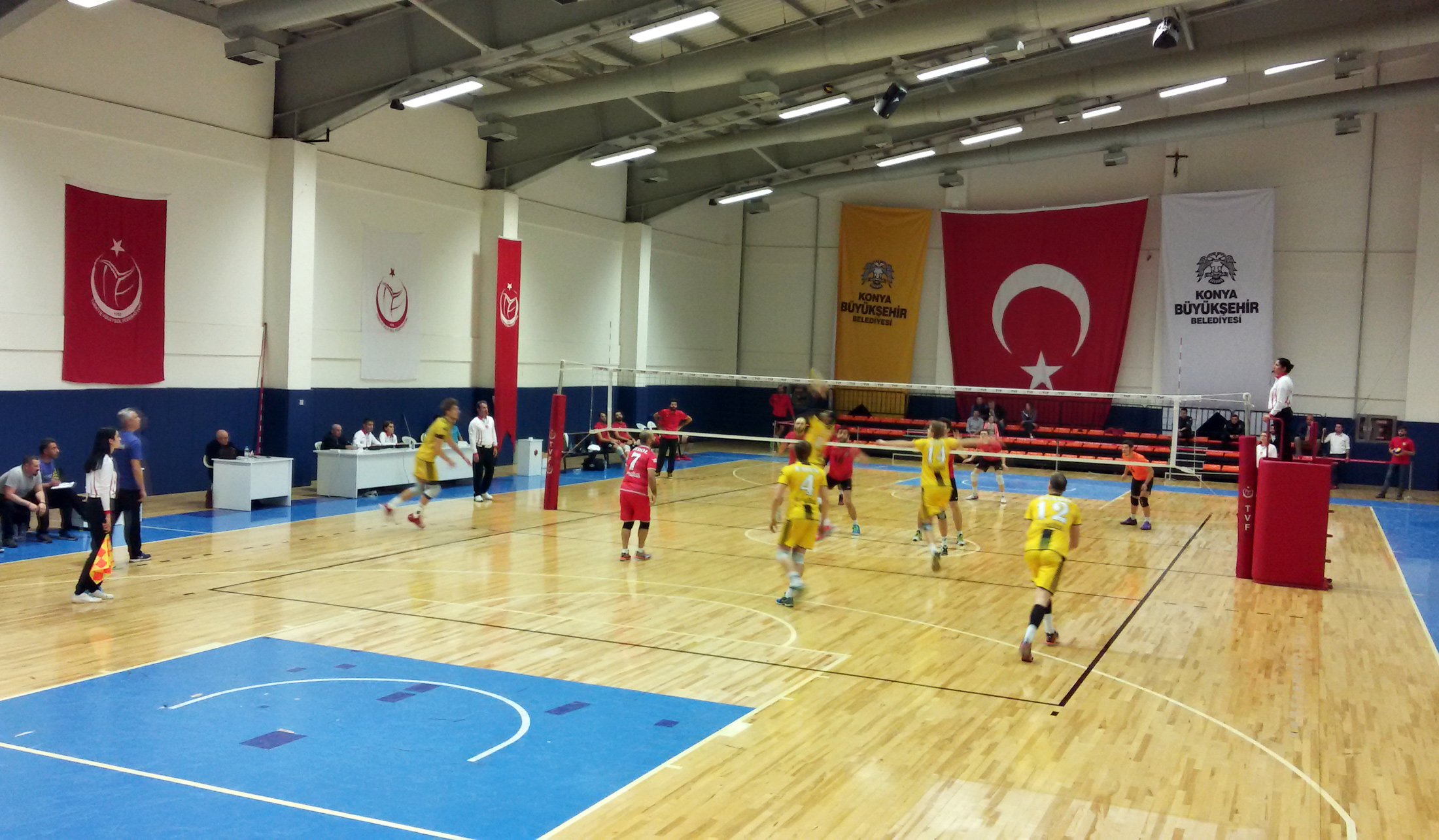 Belediyespor Kazanmaya Devam Ediyor