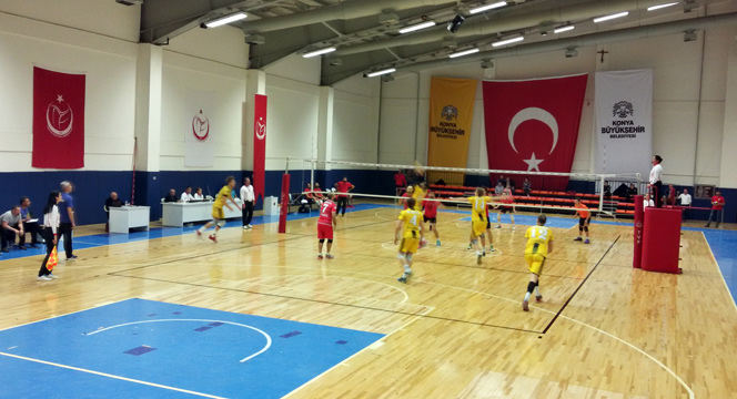 Belediyespor Kazanmaya Devam Ediyor