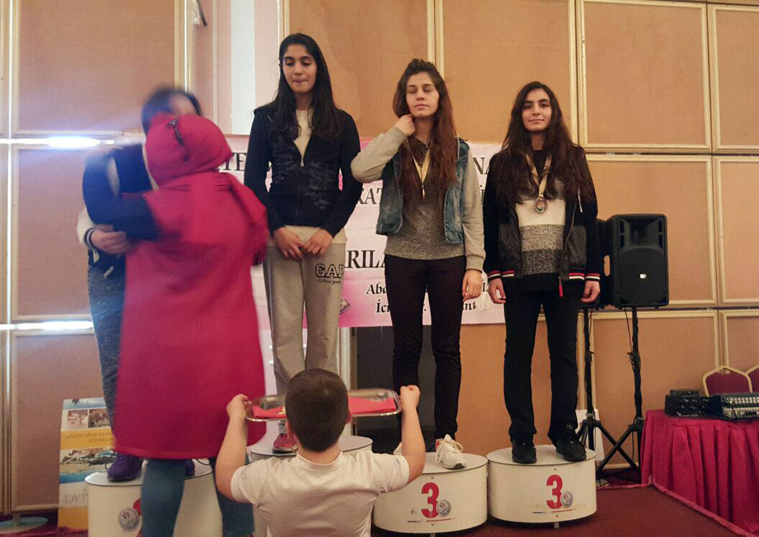 Büyükşehir'e İki Üçüncülük