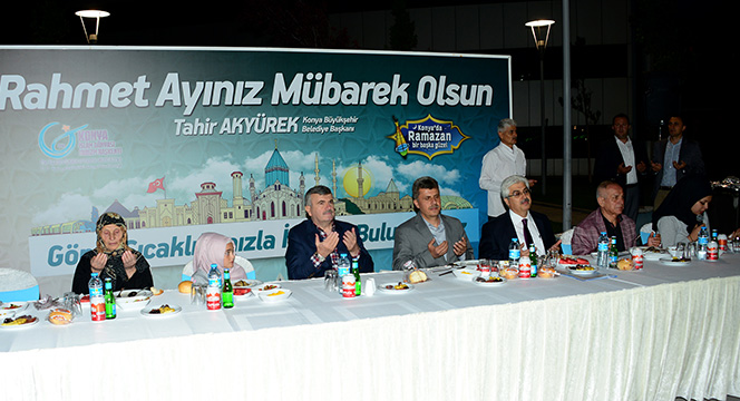 Huzurevi Sakinleri ve Çocuklarla İftarda Buluştuk