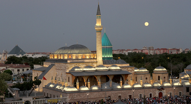 Binlerce Yetim Kardeşlik İftarında Buluştu