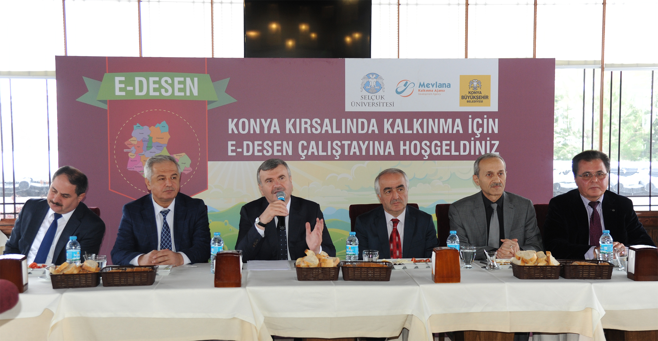  Konya'nın Köy Deseni Haritası Çıkarılıyor