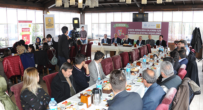  Konya'nın Köy Deseni Haritası Çıkarılıyor