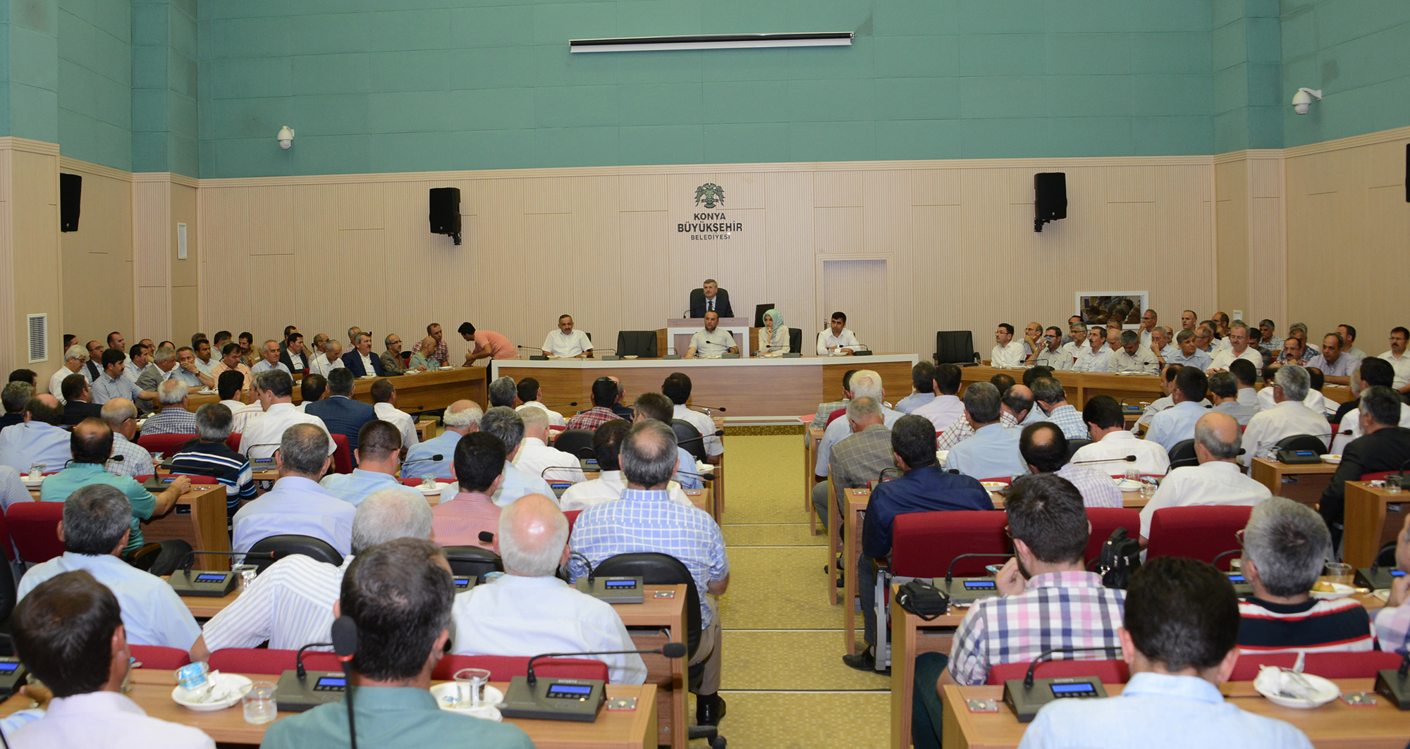 Öğrencilere Elkart İle Ulaşım Bir Hafta Ücretsiz