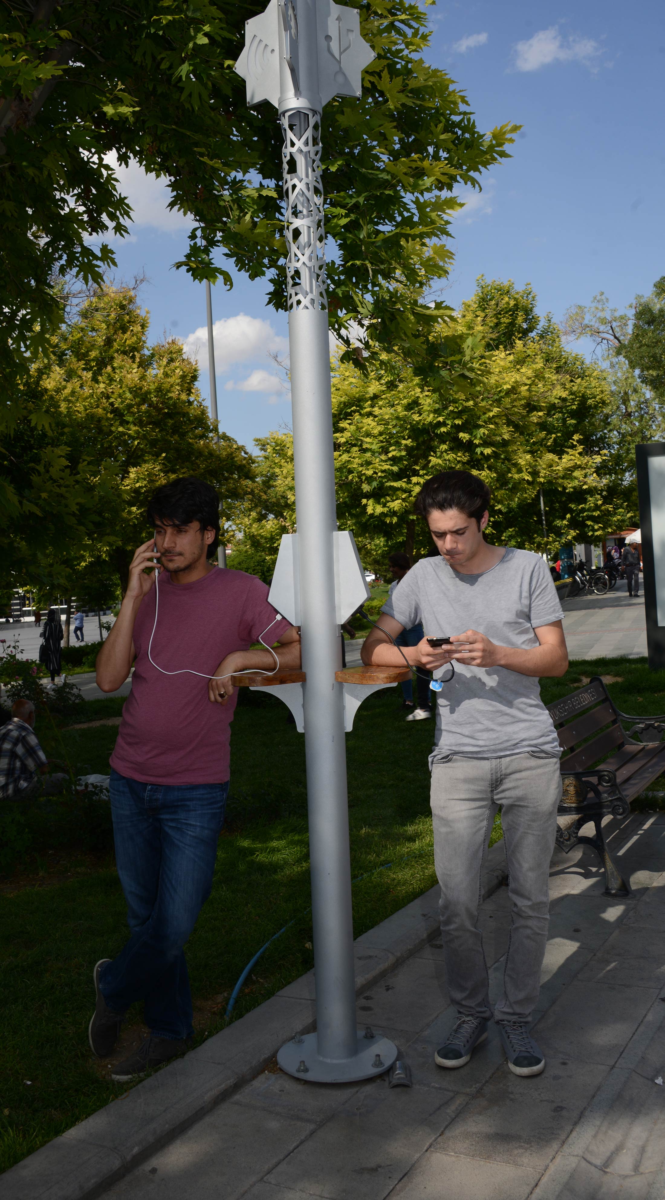 Büyükşehir'den Halka Açık Alanlarda Ücretsiz İnternet 