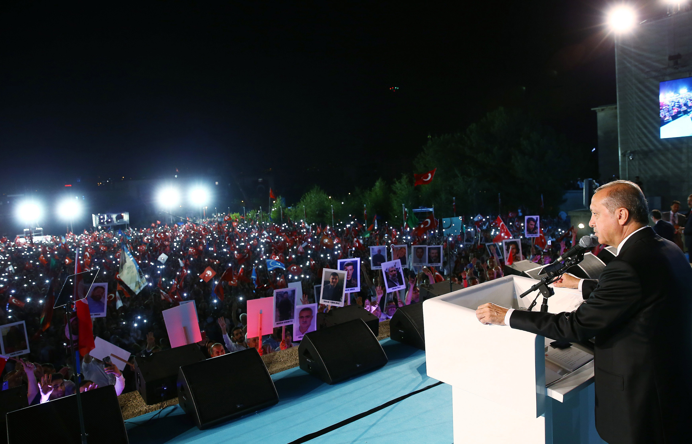 15 Temmuz'un Birinci Yılında Konya'da Yüzbinler Demokrasi Nöbetinde Buluştu