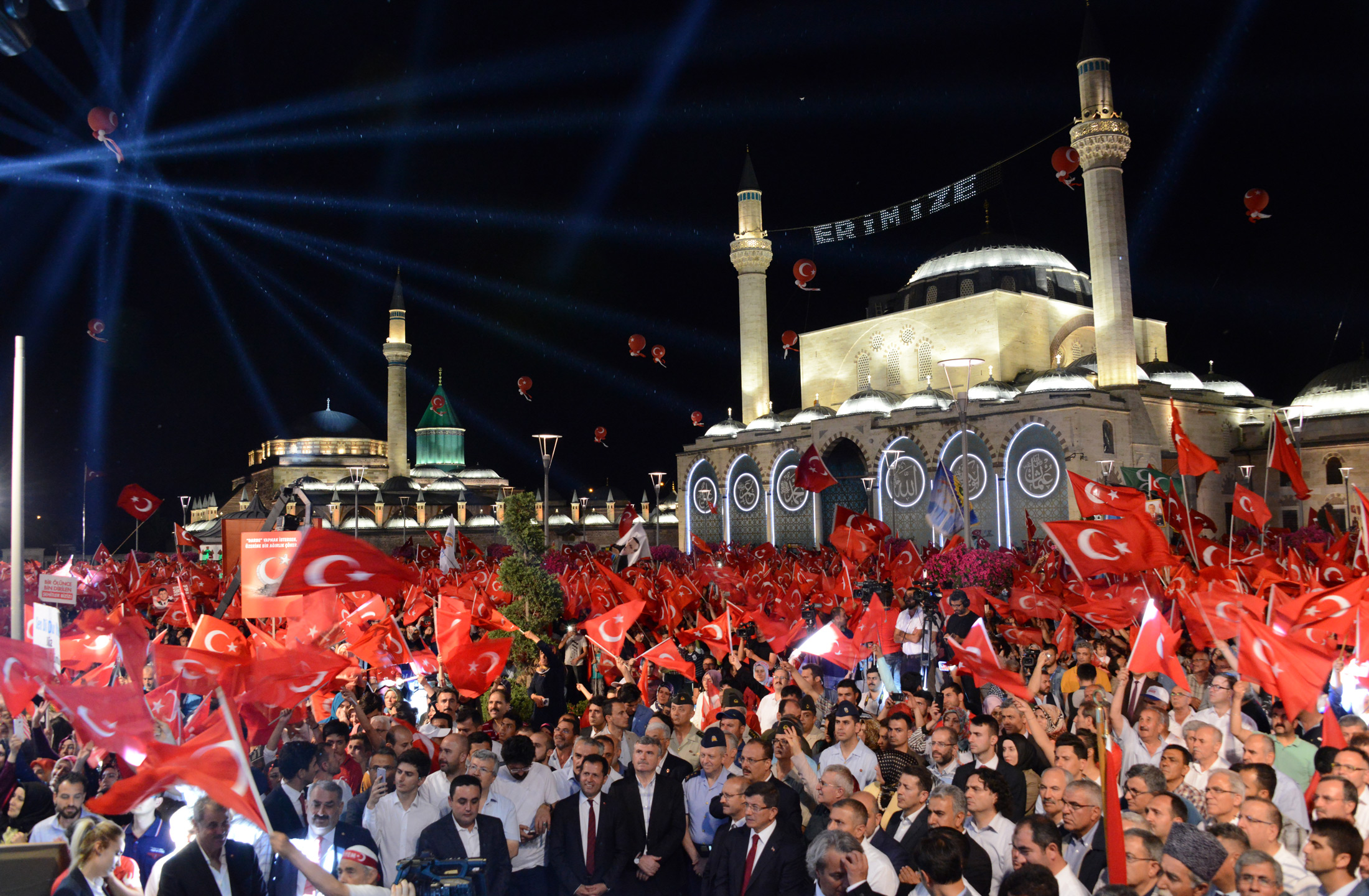 15 Temmuz'un Birinci Yılında Konya'da Yüzbinler Demokrasi Nöbetinde Buluştu