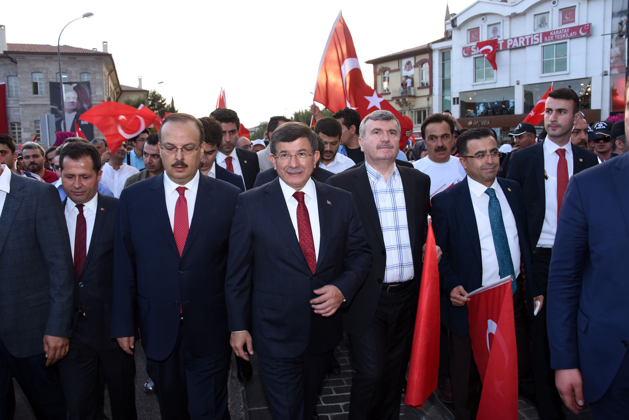 15 Temmuz'un Birinci Yılında Konya'da Yüzbinler Demokrasi Nöbetinde Buluştu