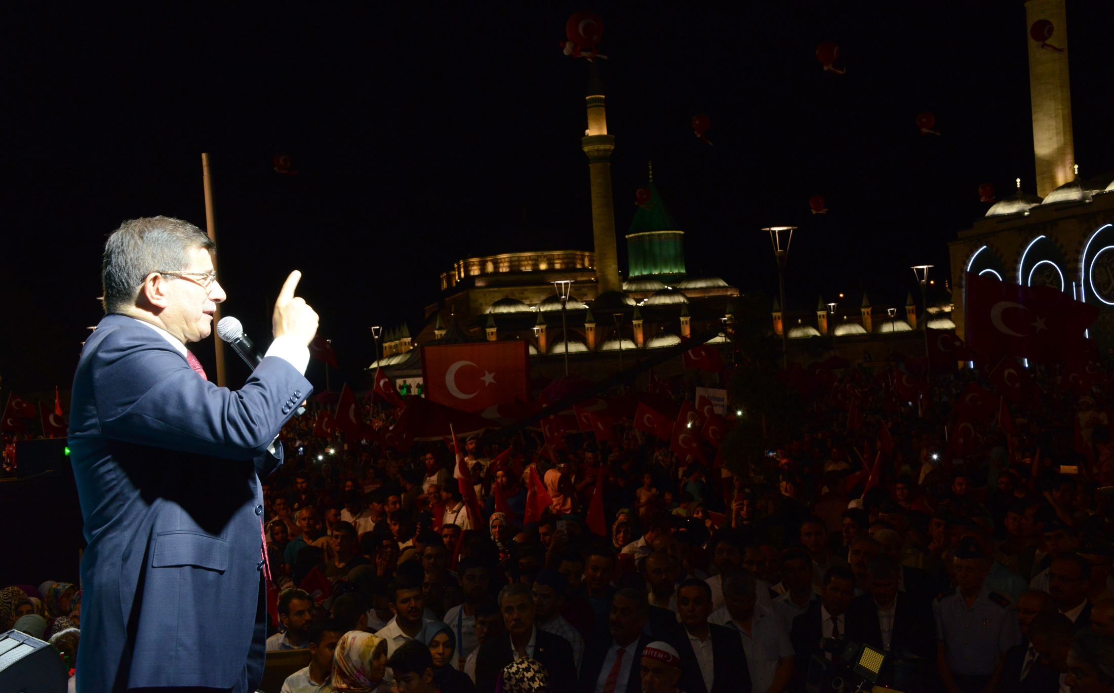 15 Temmuz'un Birinci Yılında Konya'da Yüzbinler Demokrasi Nöbetinde Buluştu