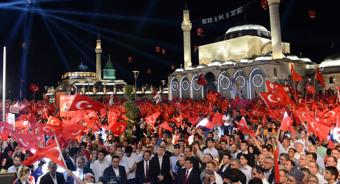 15 Temmuz'un Birinci Yılında Konya'da Yüzbinler Demokrasi Nöbetinde Buluştu