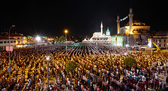 Kadir Gecemiz Mübarek Olsun