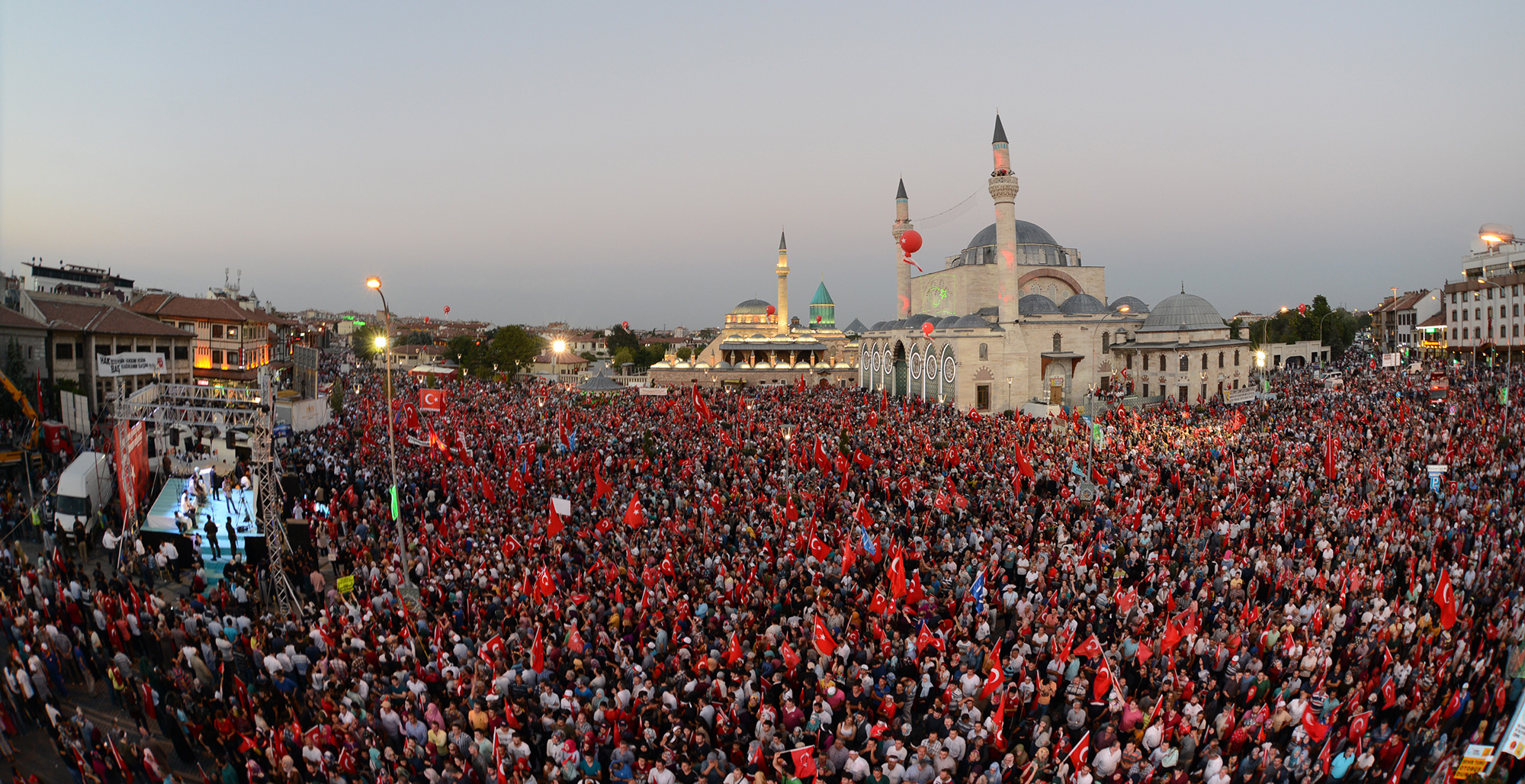 Konya Leke Kaldırmaz, Leke Kabul Etmez