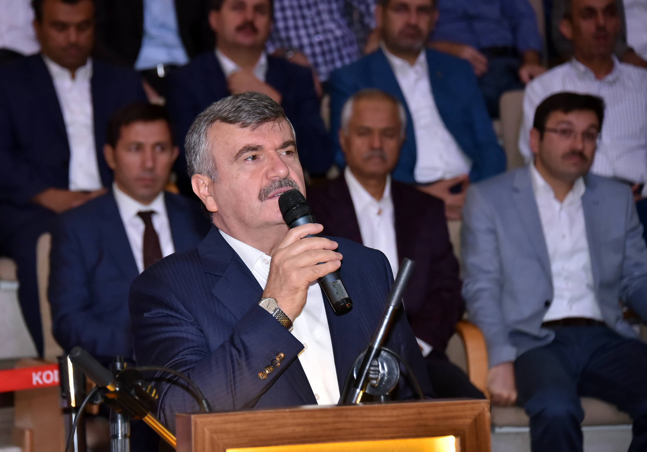 Başkan Akyürek Belediye Çalışanlarıyla Bayramlaştı