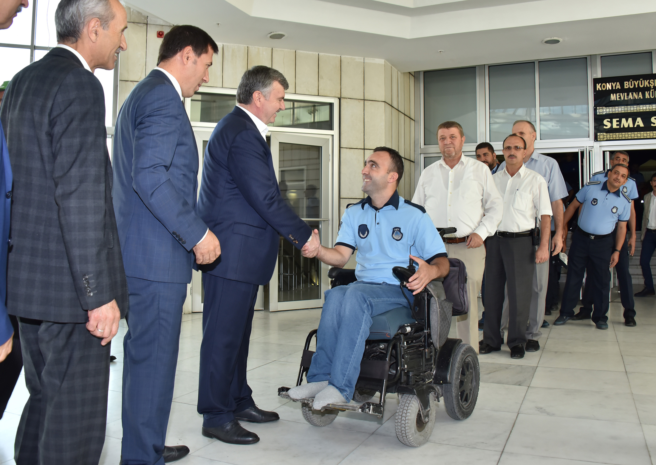 Başkan Akyürek Belediye Çalışanlarıyla Bayramlaştı