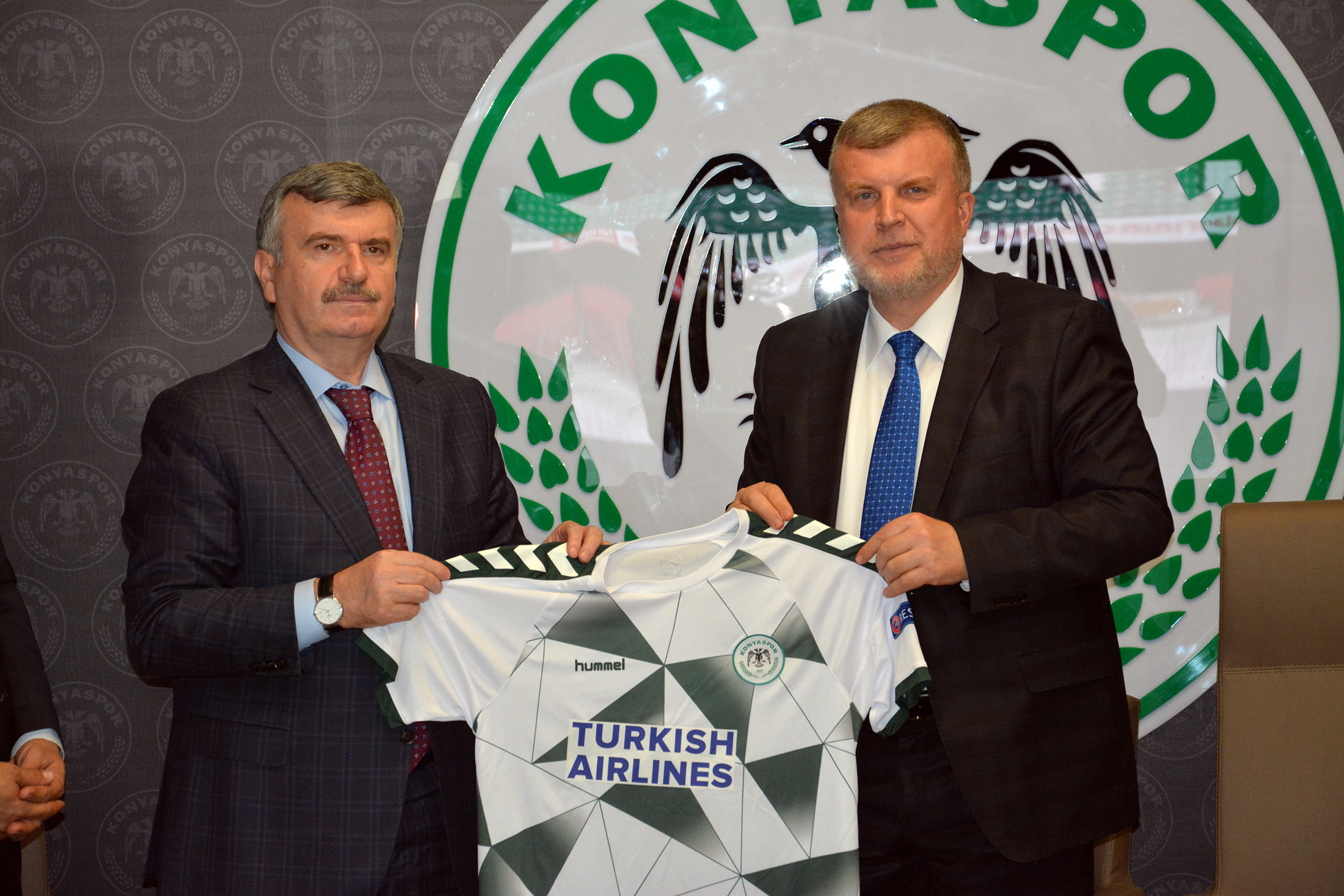 Konya'da Spor Altyapısını Geliştirmek İçin Çalışıyoruz
