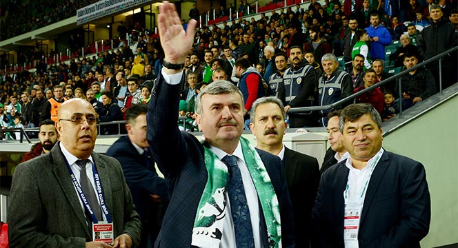 Süper Kupa'yı Kazanarak Tarih Yazan Konyasporumuzu Tebrik Ederiz