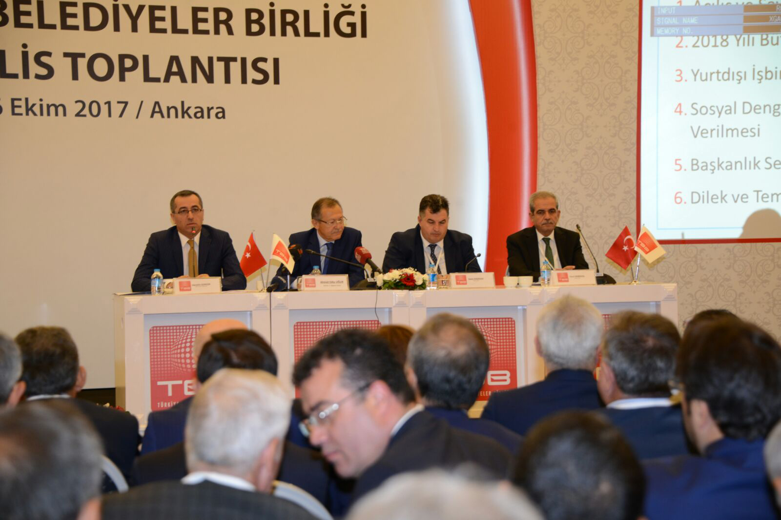 Başkan Akyürek Türkiye Belediyeler Birliği Başkanlığına Seçildi