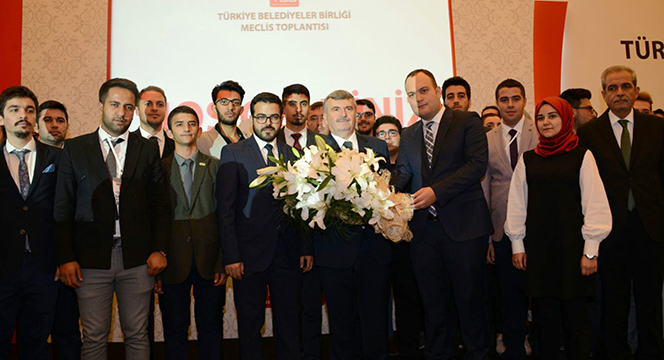 Başkan Akyürek Türkiye Belediyeler Birliği Başkanlığına Seçildi